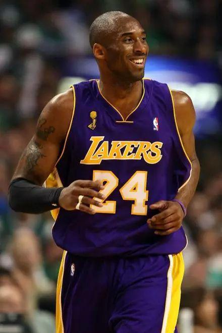 LPL今日首发：小奶油对上Rookie